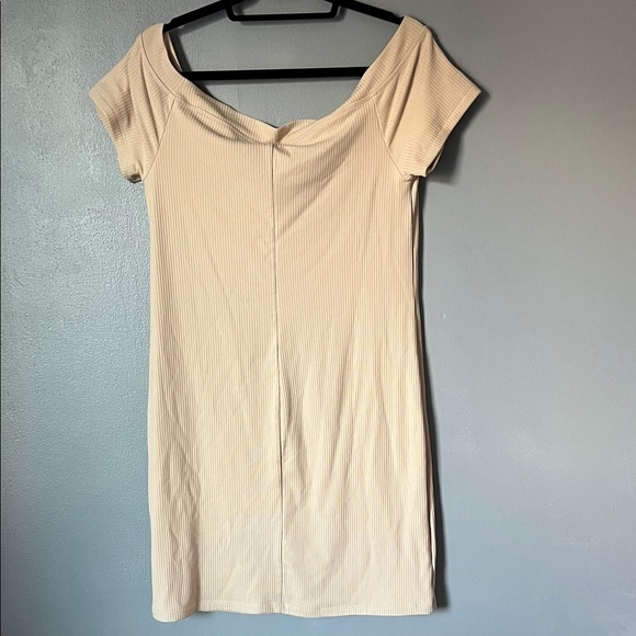 Old Navy Women’s Cream Beige Ribbed Off-Shoulder Mini Dress XL - Picture 7 of 9